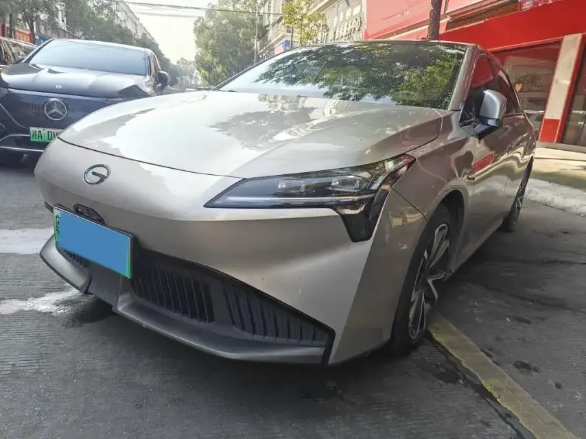 2022 ChangAn Oshan Z6 1.5T 170HP L4 6TCT PHEV 28.4KWH