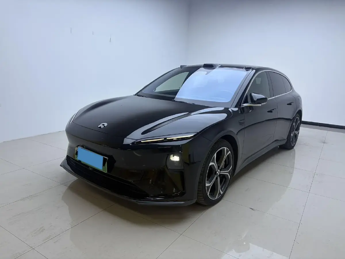 2023 NIO ET5T BEV 75KWH