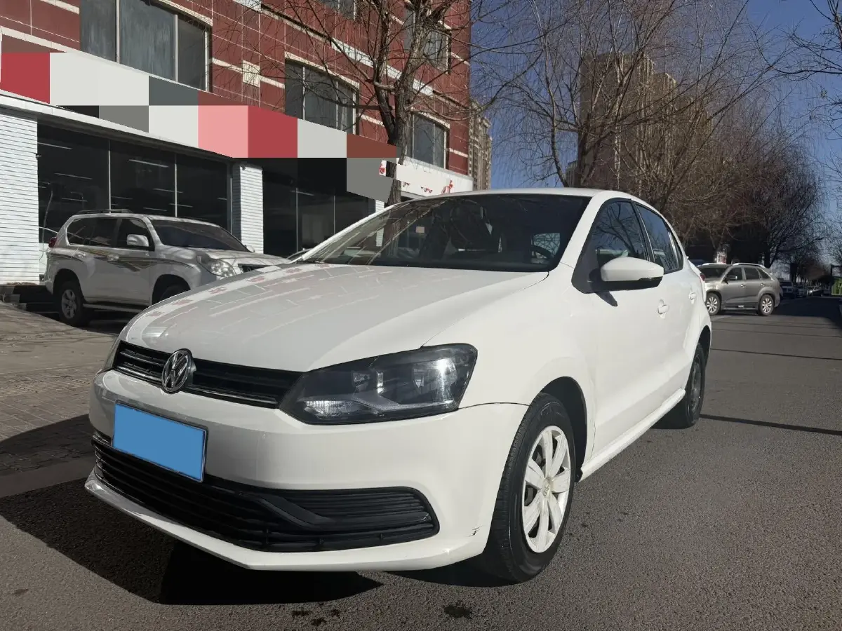2016 Volkswagen Polo 1.4L 90HP L4 6AT