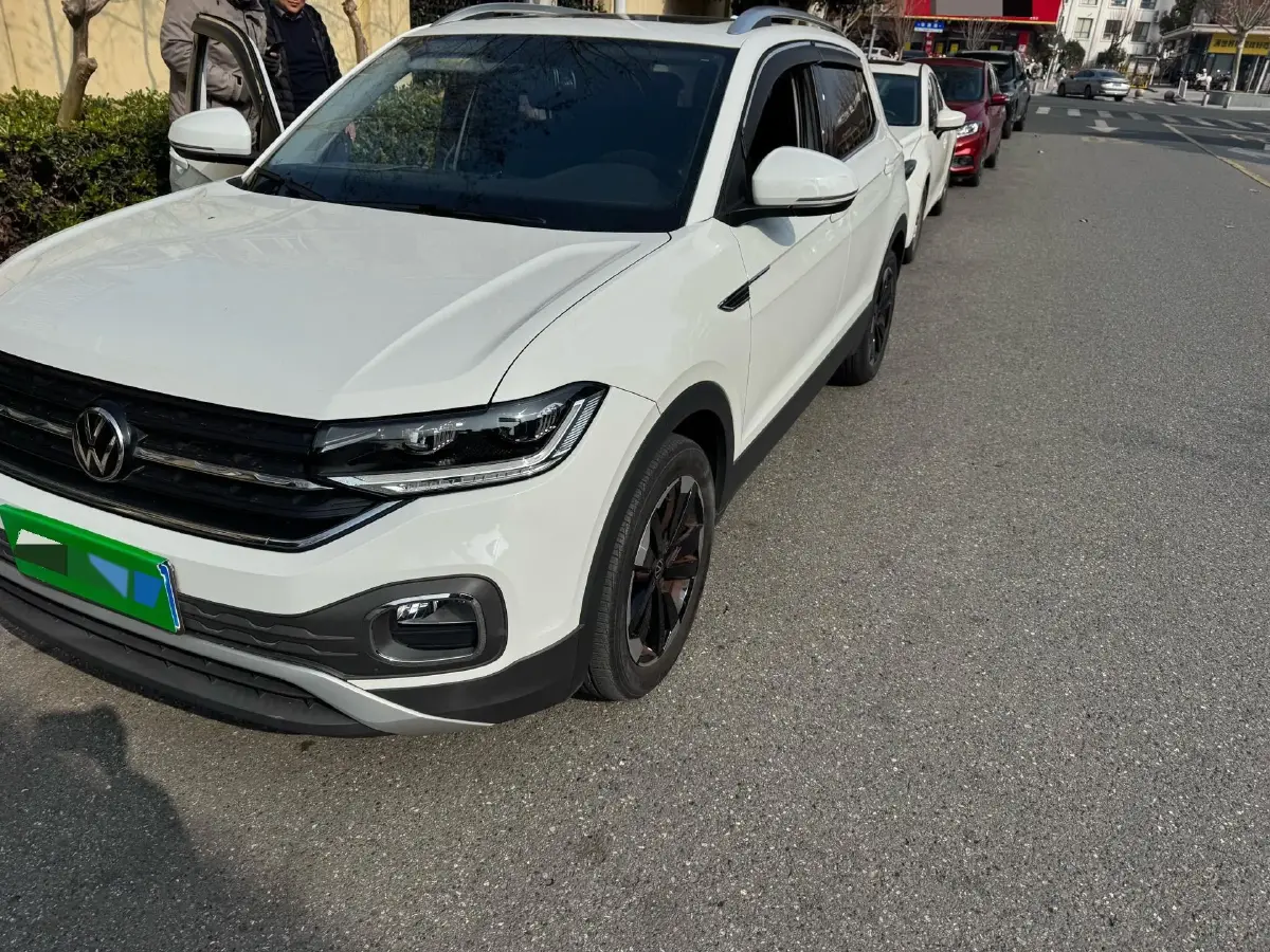 2020 Volkswagen Tacqua 1.5L 113HP L4 6AT