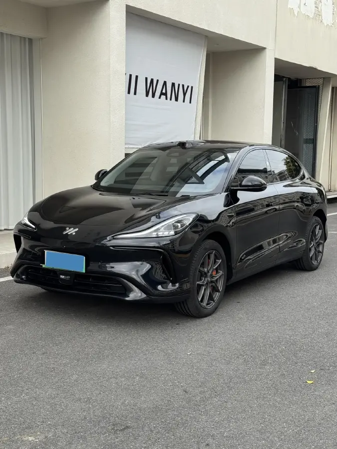 2023 IM LS6 BEV 71KWH