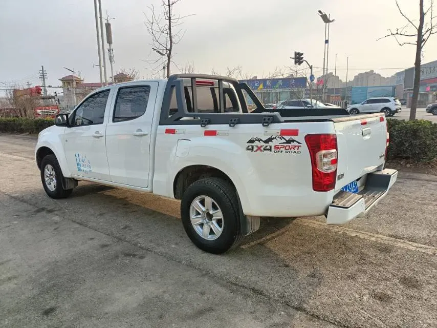 2020 Isuzu Jim 2.8T 120HP L4 5MT,autocango,china used car exporter,china ev exporter,chinese used car exporter,chinese used ev exporter