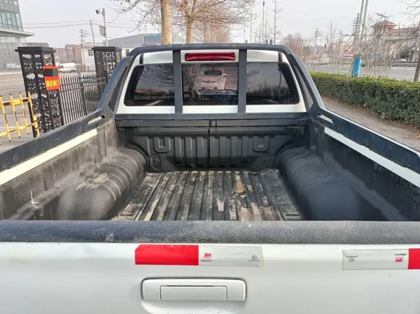 2020 Isuzu Jim 2.8T 120HP L4 5MT,autocango,china used car exporter,china ev exporter,chinese used car exporter,chinese used ev exporter