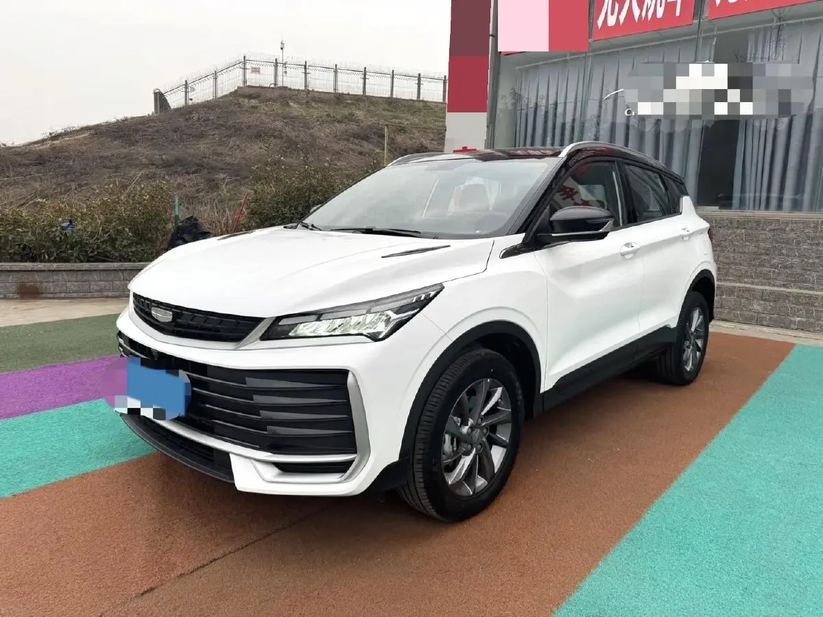 2025 Geely Coolray 1.5T 181HP L4 7DCT