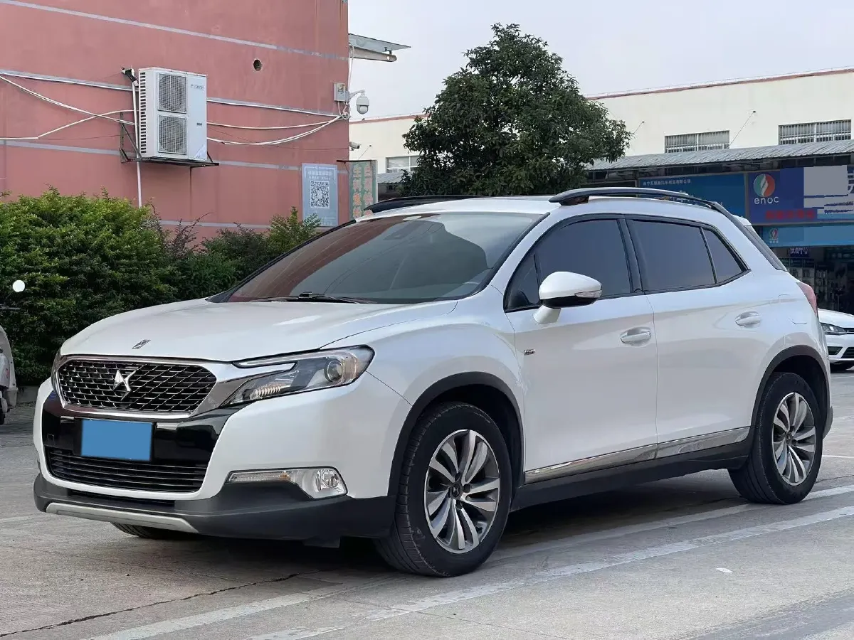 2017 DS 6 1.6T 167HP L4 6AT,autocango,china used car exporter,china ev exporter,chinese used car exporter,chinese used ev exporter