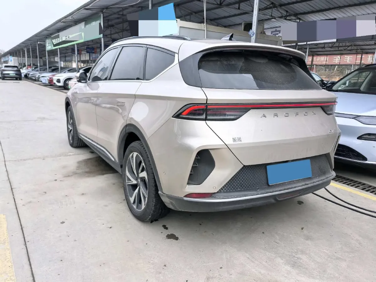 2025 ARCFOX αT6 BEV,autocango,china used car exporter,china ev exporter,chinese used car exporter,chinese used ev exporter