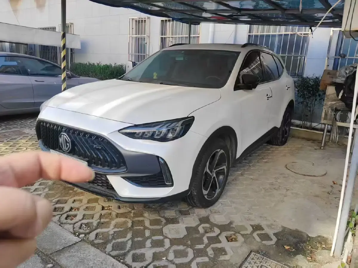 2021 LYNK&CO 02 Hatchback 2.0T 254HP L4 8AT