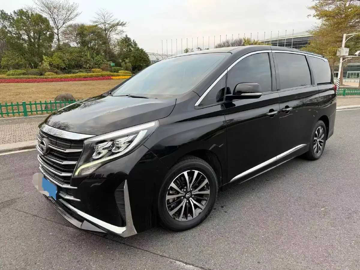 2021 GAC Trumpchi M8 2.0T 252HP L4 8AT