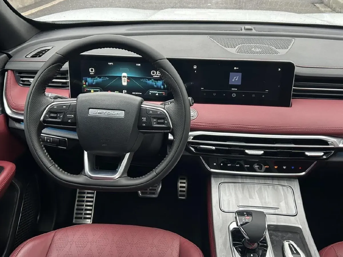 2023 Jetour X70 Plus 1.5T 156HP L4 6DCT,autocango,china used car exporter,china ev exporter,chinese used car exporter,chinese used ev exporter