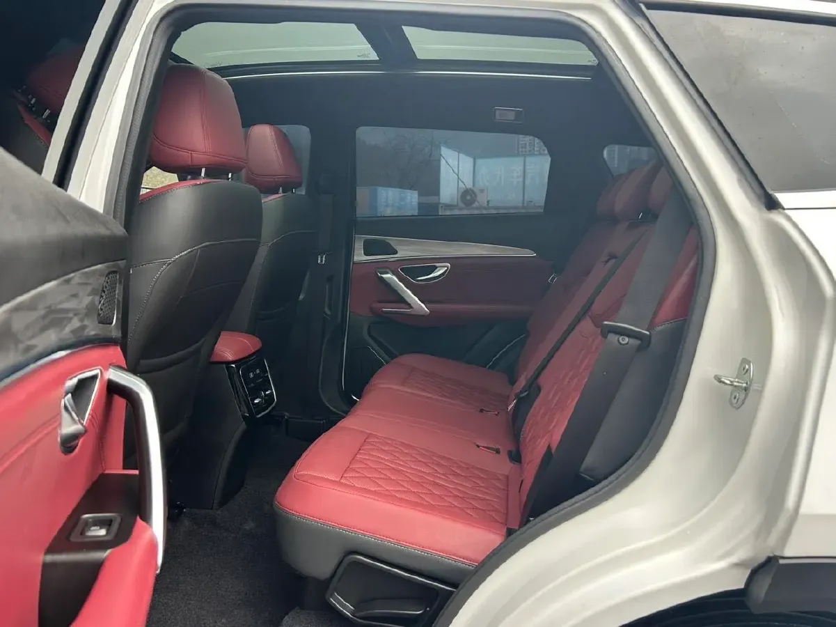 2023 Jetour X70 Plus 1.5T 156HP L4 6DCT,autocango,china used car exporter,china ev exporter,chinese used car exporter,chinese used ev exporter