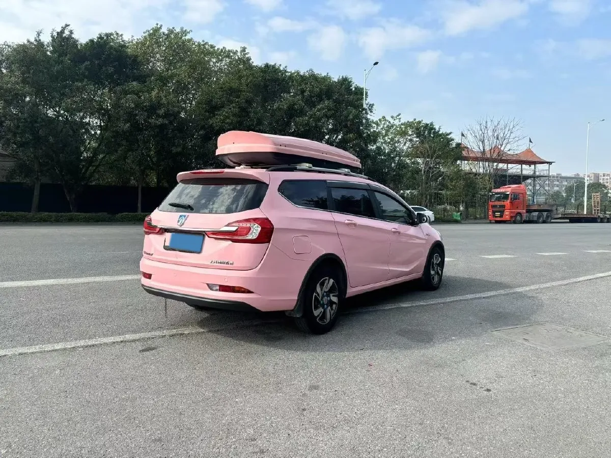 2019 Golden Dragon New Era Sea Lion 2.0L 102HP L4 5MT,autocango,china used car exporter,china ev exporter,chinese used car exporter,chinese used ev exporter