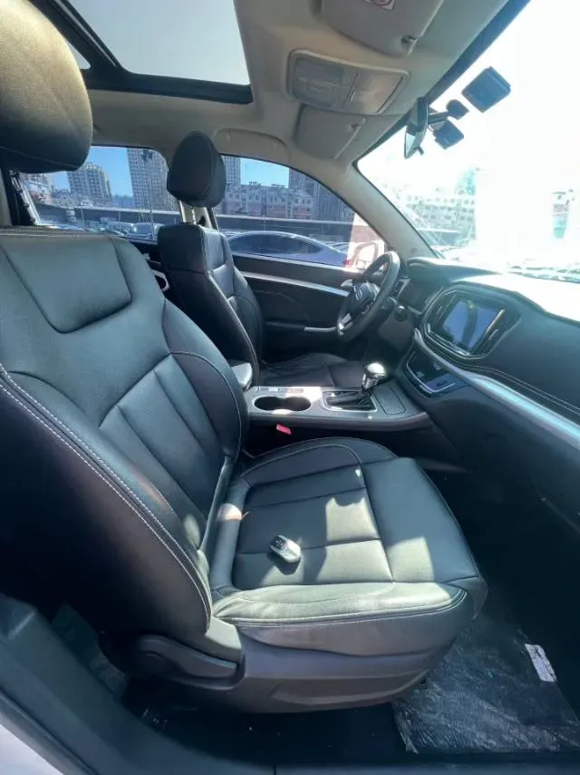 2019 Yema BoJun 1.5T 156HP L4 CVT,autocango,china used car exporter,china ev exporter,chinese used car exporter,chinese used ev exporter