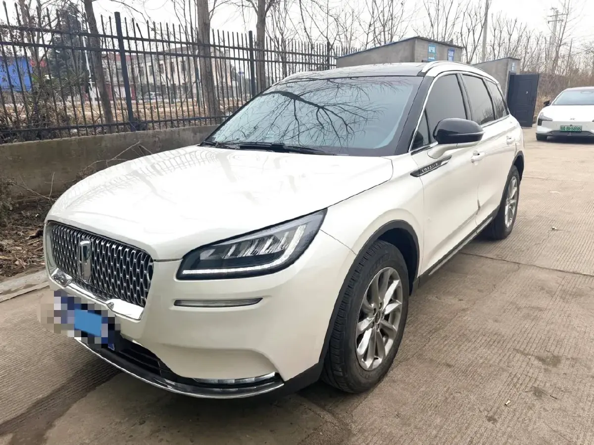 2020 Lincoln Corsair 2.0T 245HP L4 8AT