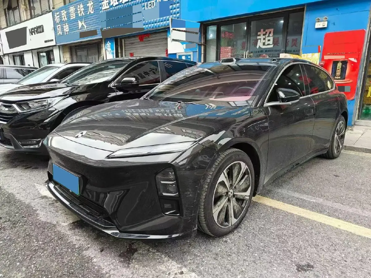 2025 NIO ET5T BEV