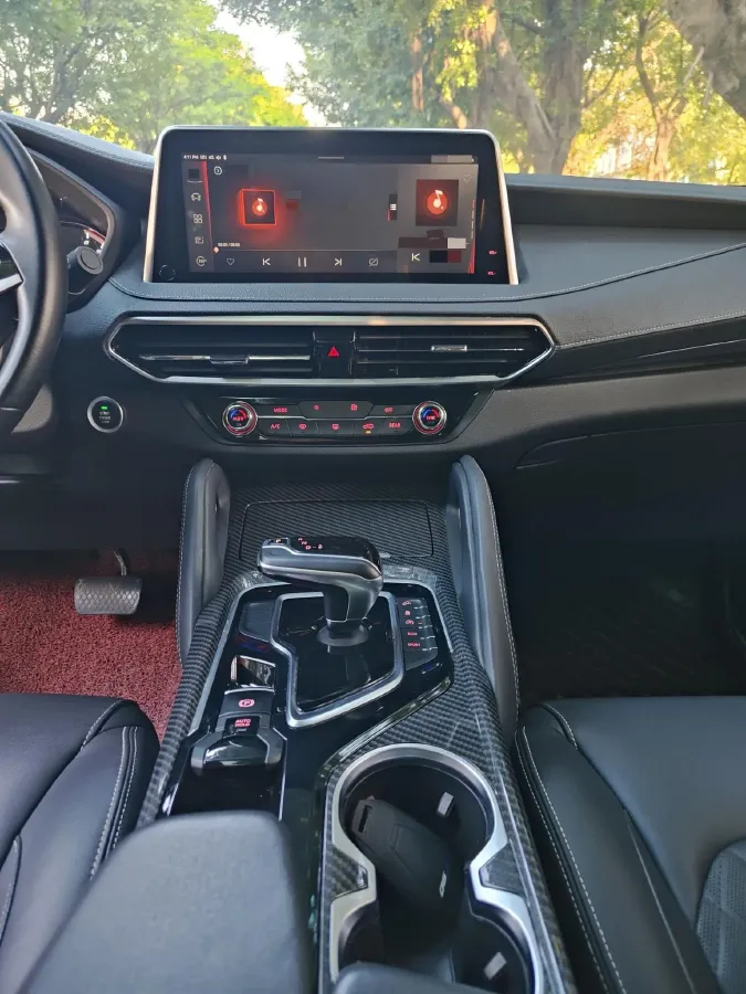 2021 MAXUS D90 Pro 2.0T 163HP L4 8AT,autocango,china used car exporter,china ev exporter,chinese used car exporter,chinese used ev exporter