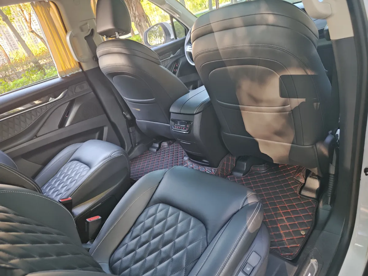 2021 MAXUS D90 Pro 2.0T 163HP L4 8AT,autocango,china used car exporter,china ev exporter,chinese used car exporter,chinese used ev exporter