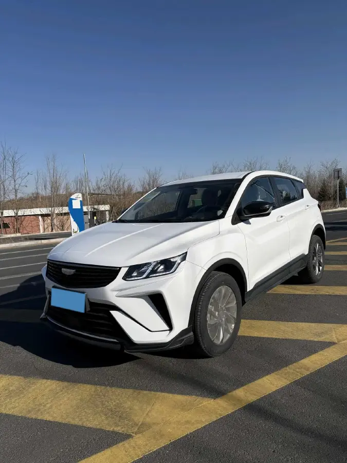 2025 Geely Coolray 1.5L 126HP L4 5MT