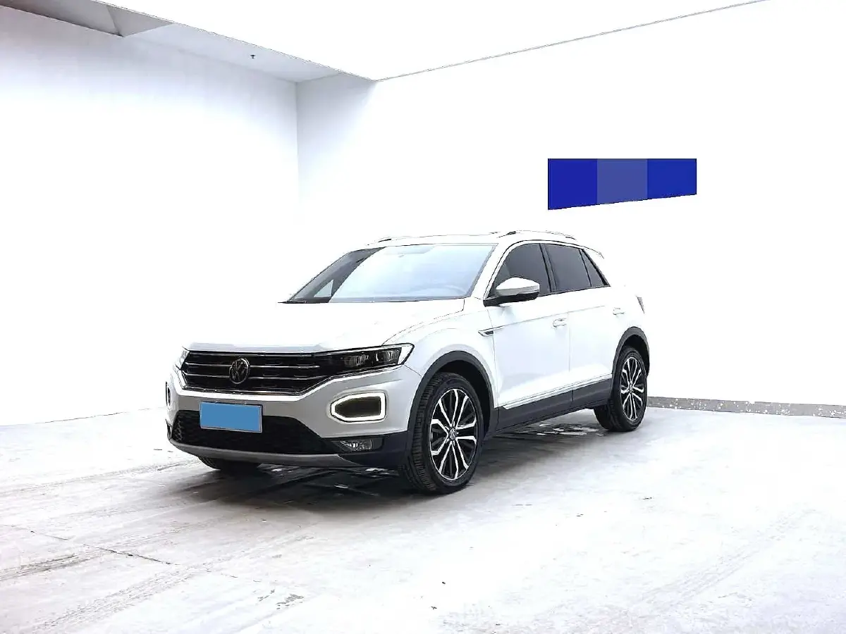 2021 Volkswagen T-Roc 1.4T 150HP L4 7DCT