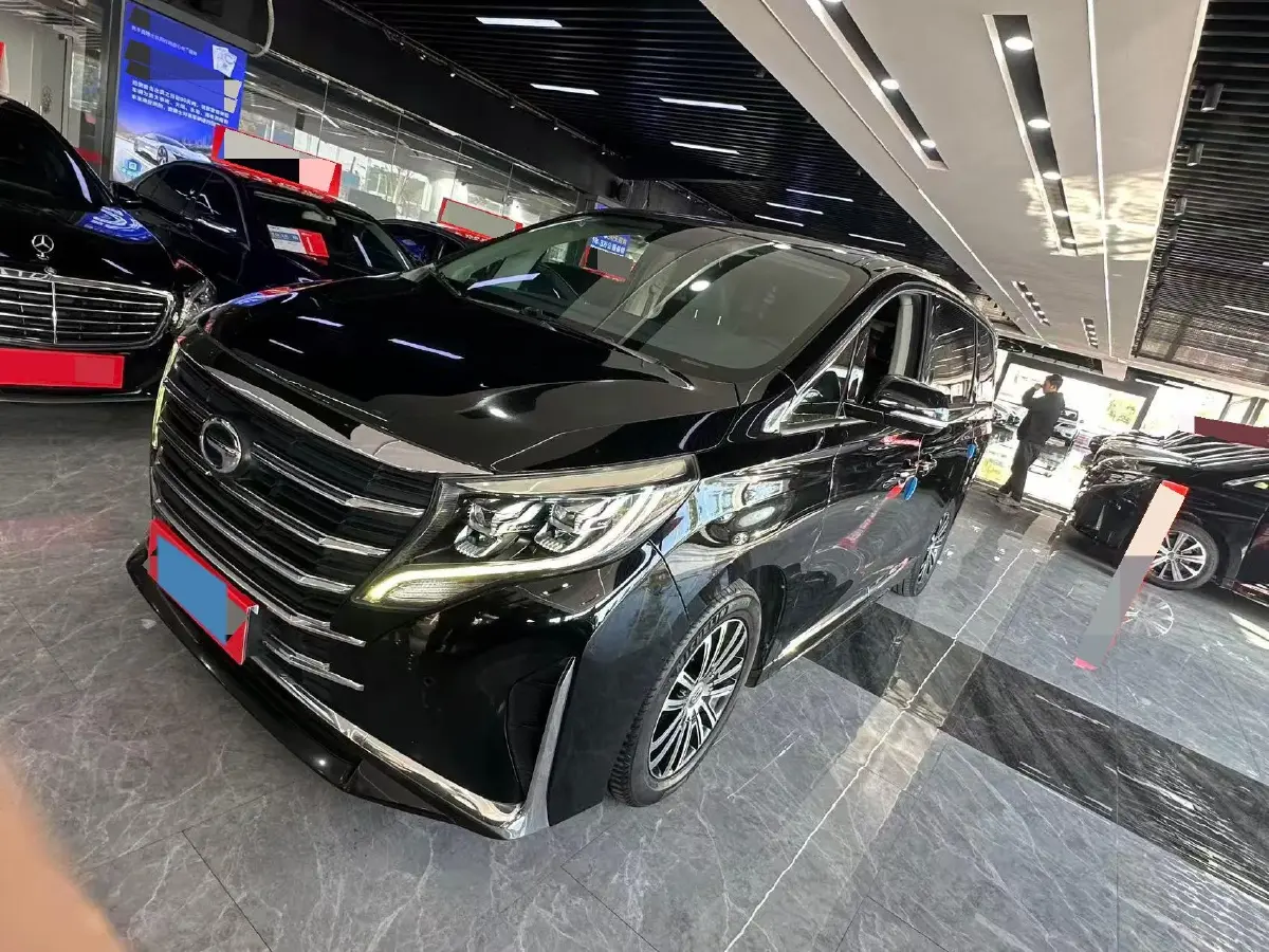 2021 GAC Trumpchi M8 2.0T 252HP L4 8AT