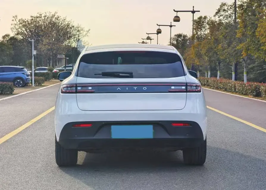 2022 JMC YuHu 7 2.0T 141HP L4 8AT,autocango,china used car exporter,china ev exporter,chinese used car exporter,chinese used ev exporter