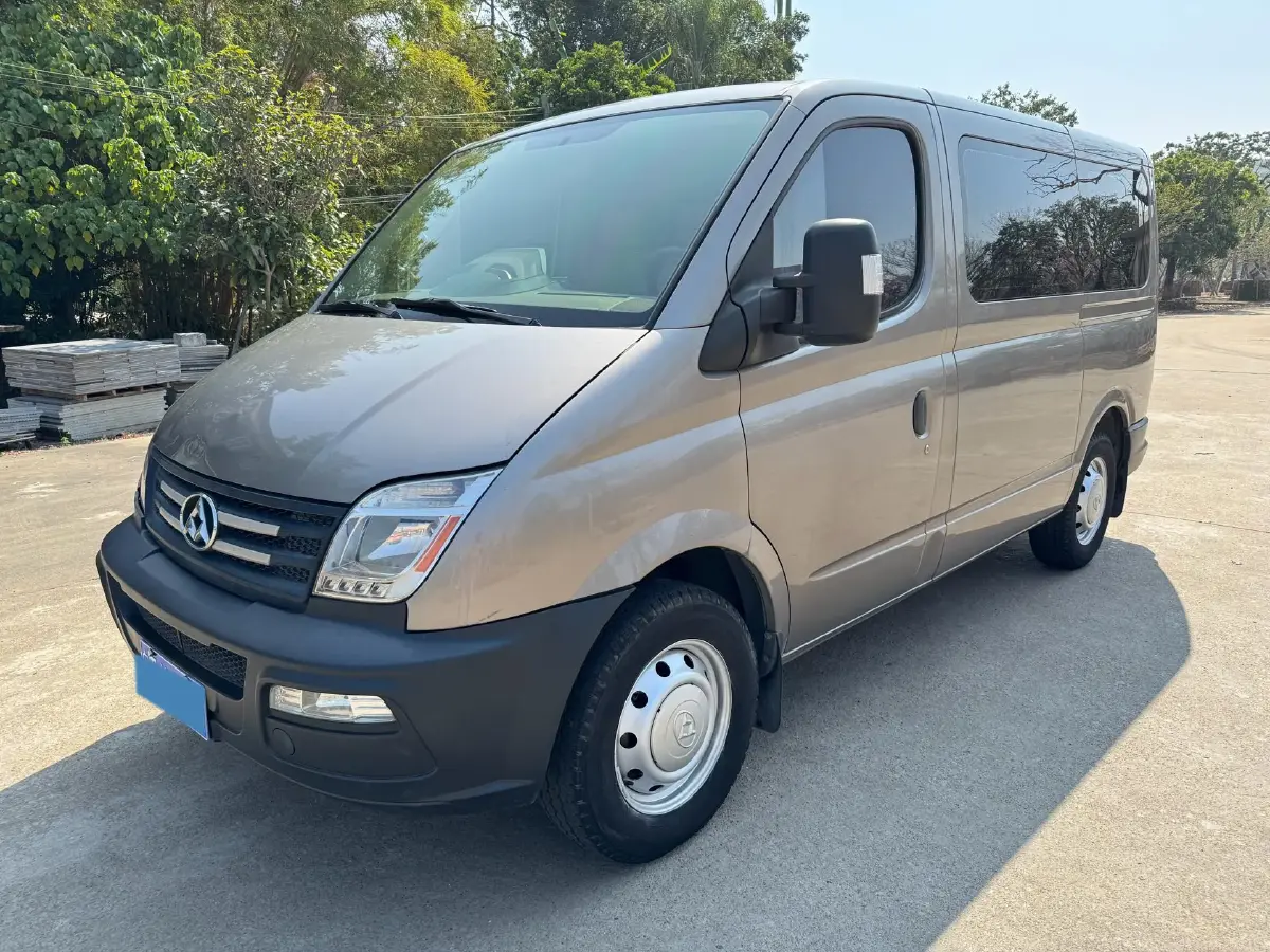 2018 HuangHai N3 2.5T 140HP L4 6MT