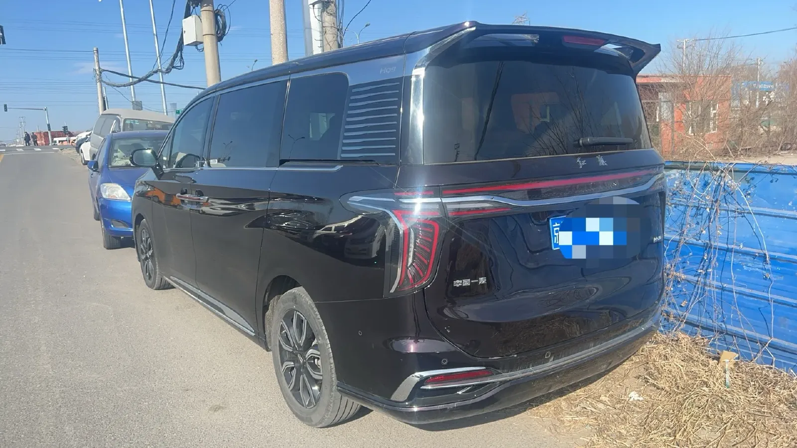 2023 HongQi HQ9 2.0T 252HP L4 8AT,autocango,china used car exporter,china ev exporter,chinese used car exporter,chinese used ev exporter