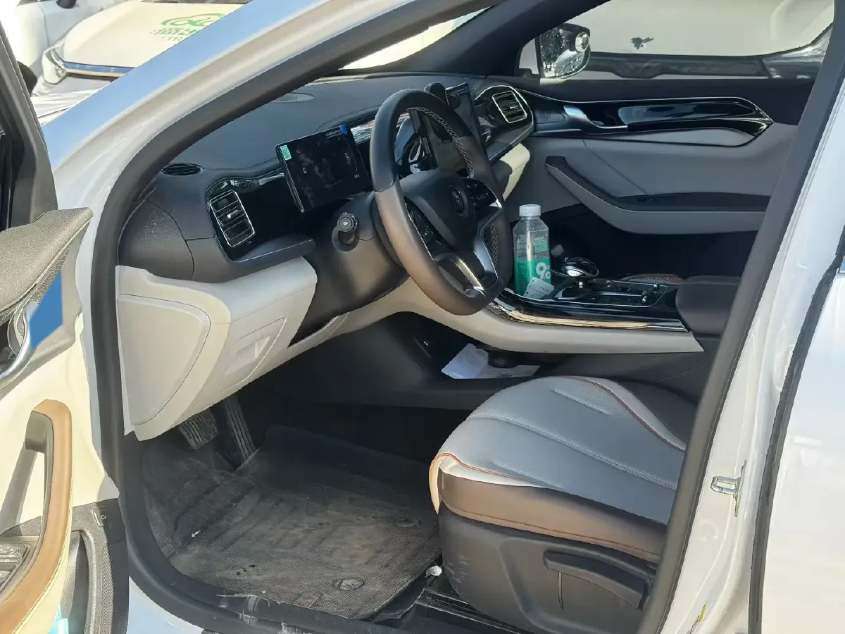 2025 BYD e7 BEV,autocango,china used car exporter,china ev exporter,chinese used car exporter,chinese used ev exporter