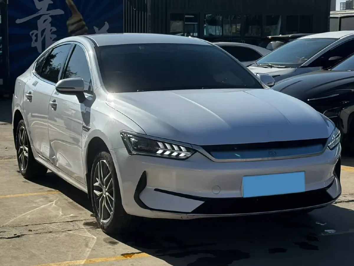 2025 BYD e7 BEV,autocango,china used car exporter,china ev exporter,chinese used car exporter,chinese used ev exporter