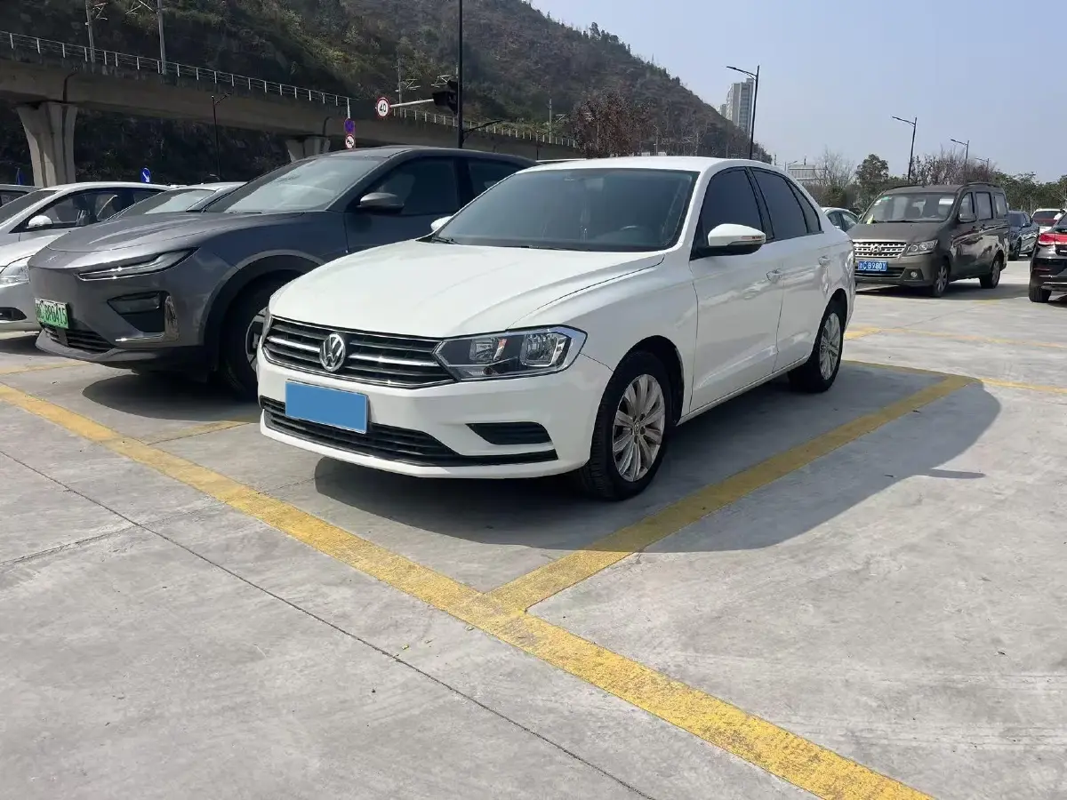 2019 Volkswagen Bora 1.5L 112HP L4 6AT