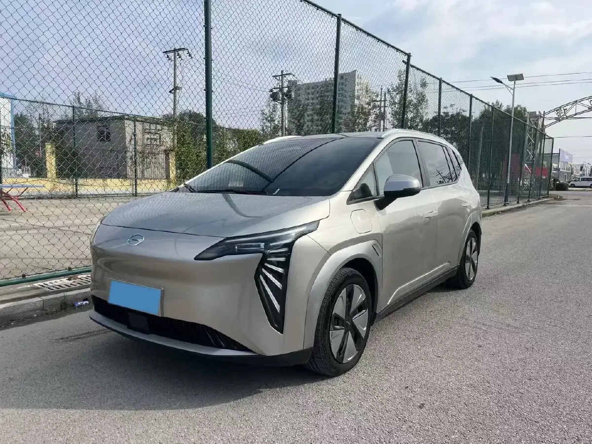 2023 Aion Y BEV 61.7KWH