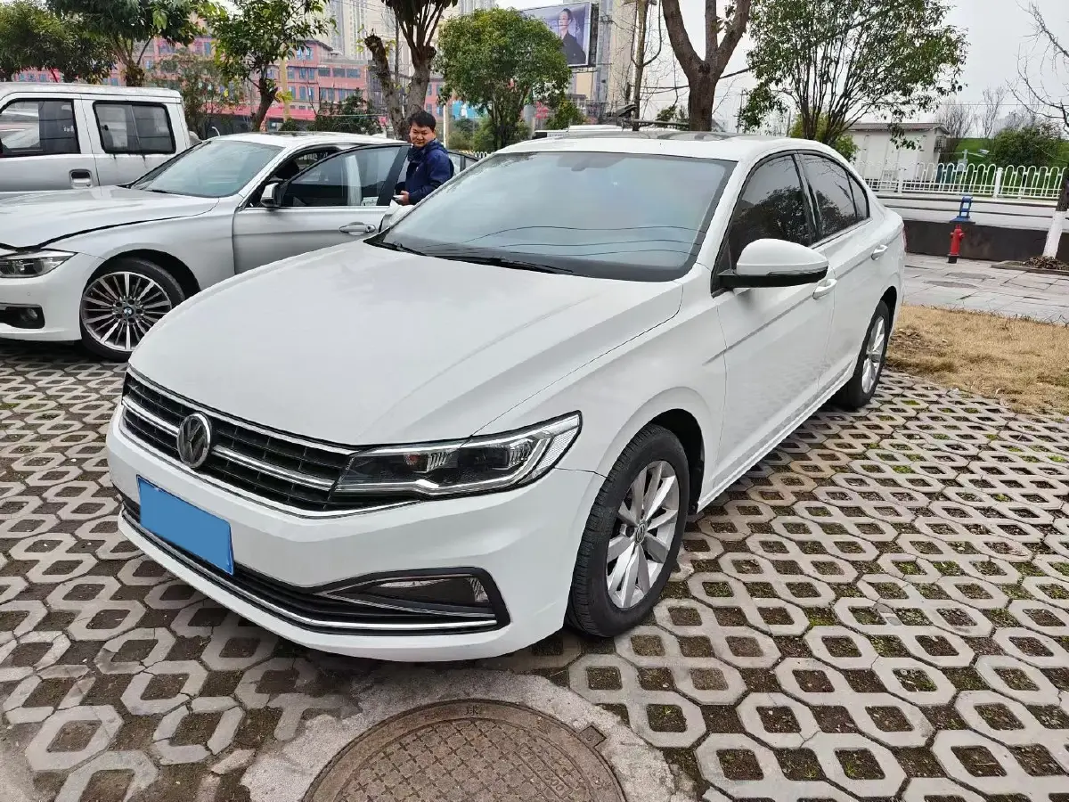 2020 Volkswagen Bora 1.4T 150HP L4 7DCT