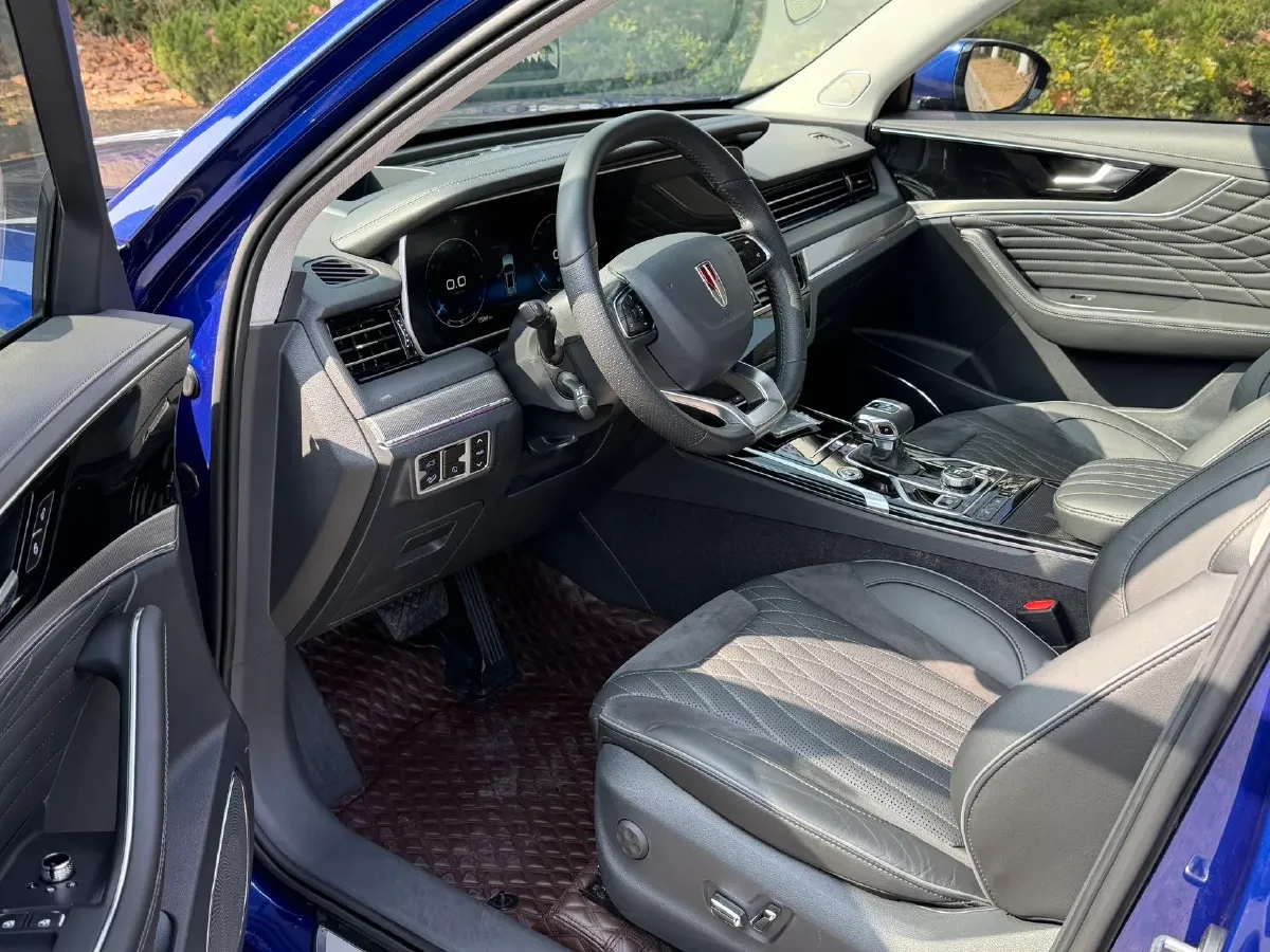 2019 HongQi HS5 2.0T 224HP L4 6AT,autocango,china used car exporter,china ev exporter,chinese used car exporter,chinese used ev exporter