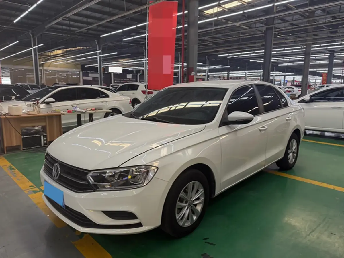 2018 Volkswagen Bora 1.5L 110HP L4 6AT