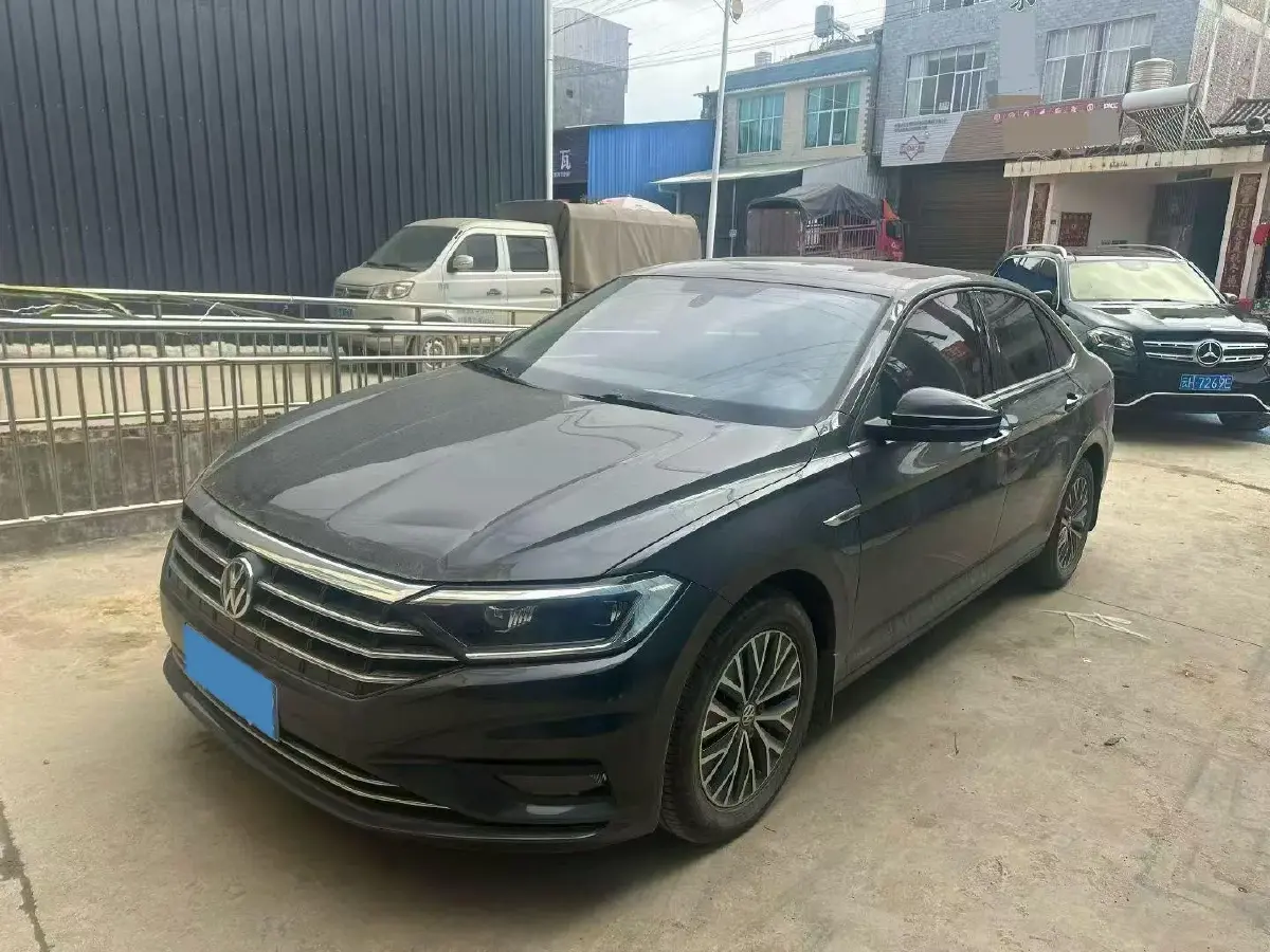 2021 Volkswagen Sagitar 1.4T 150HP L4 7DCT