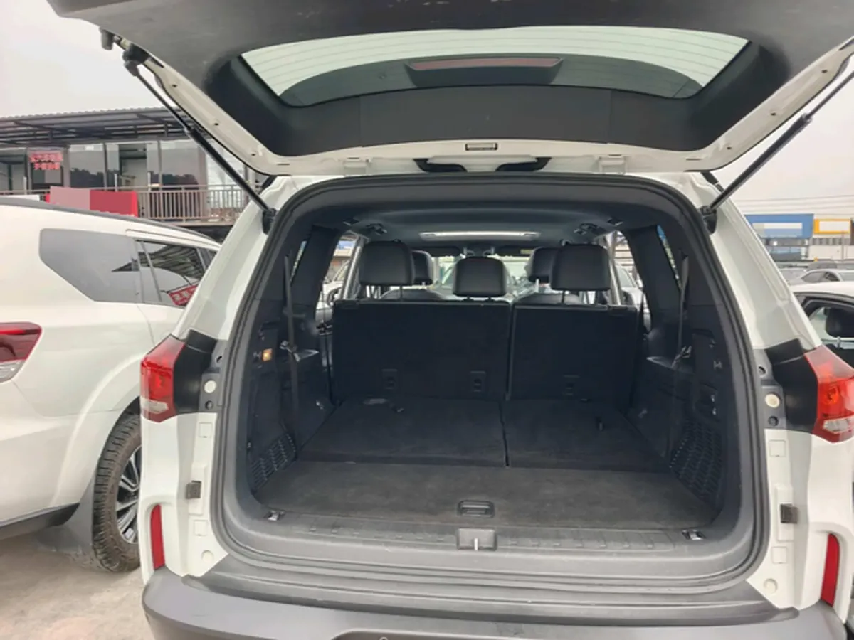 2020 MAXUS D90 Pro 2.0T 218HP L4 8AT,autocango,china used car exporter,china ev exporter,chinese used car exporter,chinese used ev exporter