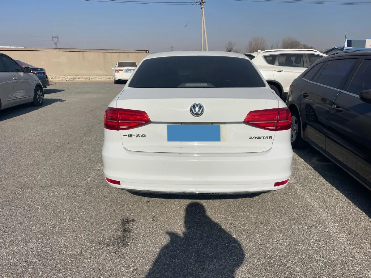 2018 KingLong KaiTe 2.3T 110HP L4 5MT,autocango,china used car exporter,china ev exporter,chinese used car exporter,chinese used ev exporter