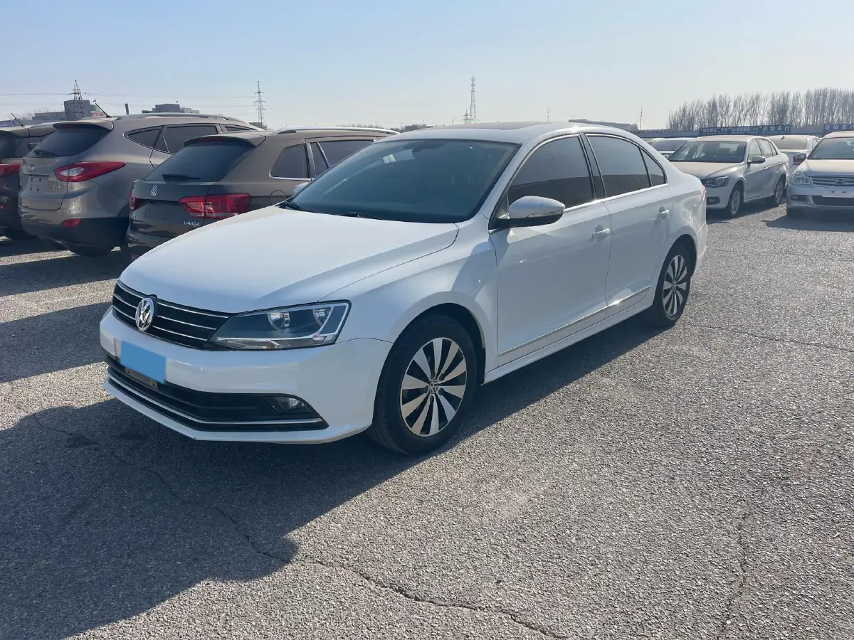 2018 KingLong KaiTe 2.3T 110HP L4 5MT
