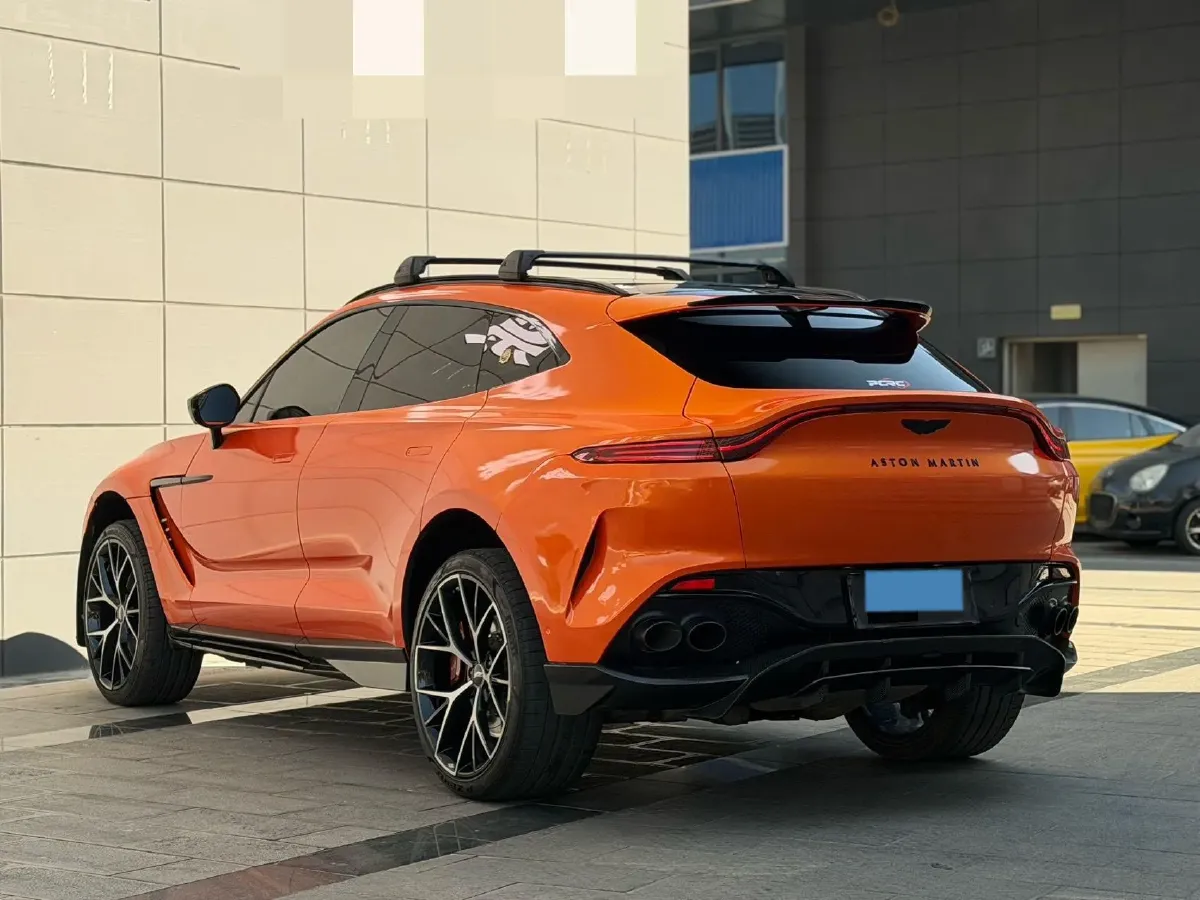 2021 Aston Martin DBX 4.0T 550HP V8 9AT,autocango,china used car exporter,china ev exporter,chinese used car exporter,chinese used ev exporter