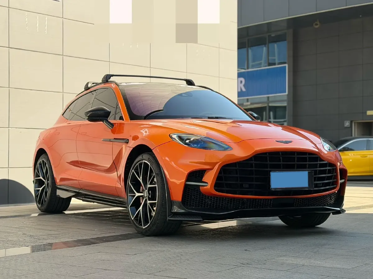 2021 Aston Martin DBX 4.0T 550HP V8 9AT,autocango,china used car exporter,china ev exporter,chinese used car exporter,chinese used ev exporter