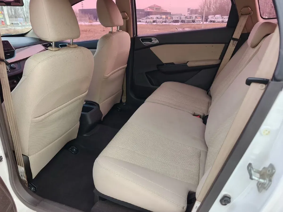 2019 JinBei XinYuan T32S 1.5L 102HP L4 5MT,autocango,china used car exporter,china ev exporter,chinese used car exporter,chinese used ev exporter