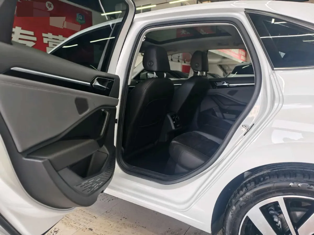 2022 Volkswagen Sagitar 1.4T 150HP L4 7DCT,autocango,china used car exporter,china ev exporter,chinese used car exporter,chinese used ev exporter