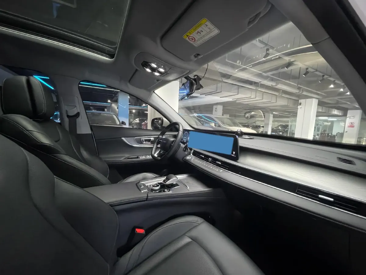 2024 Chery Tiggo 8 Plus 1.6T 197HP L4 7DCT,autocango,china used car exporter,china ev exporter,chinese used car exporter,chinese used ev exporter