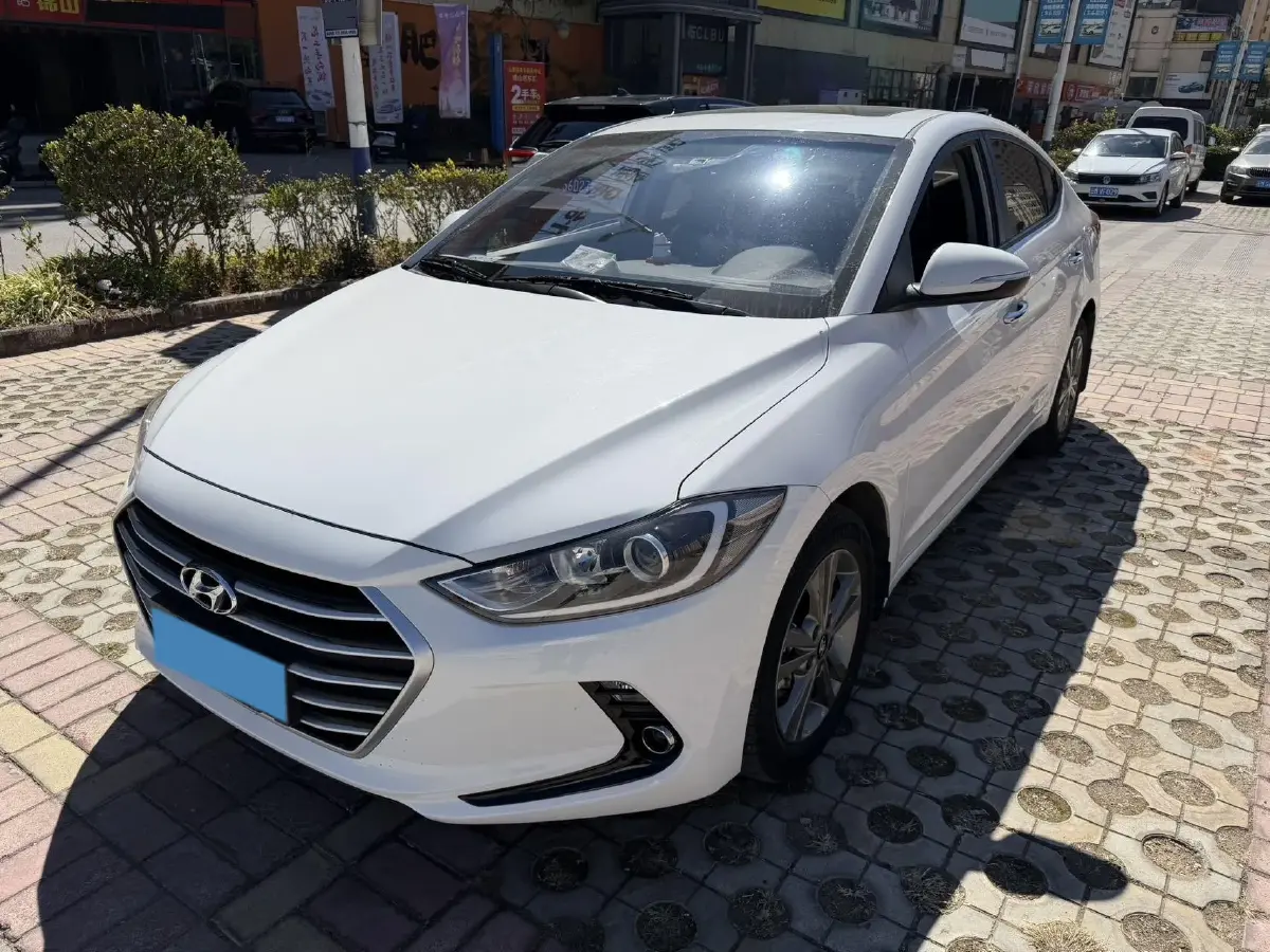 2016 Hyundai Elantra 1.6L 128HP L4 6MT