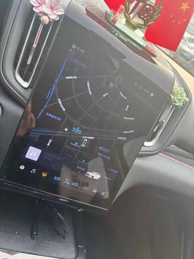 2023 HongQi HS3 1.5T 169HP L4 1DHT Hybrid 1.83KWH,autocango,china used car exporter,china ev exporter,chinese used car exporter,chinese used ev exporter