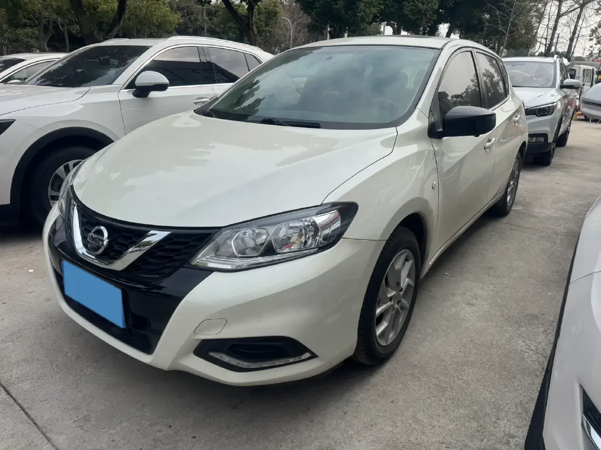 2021 Nissan Tiida 1.6L 122HP L4 CVT