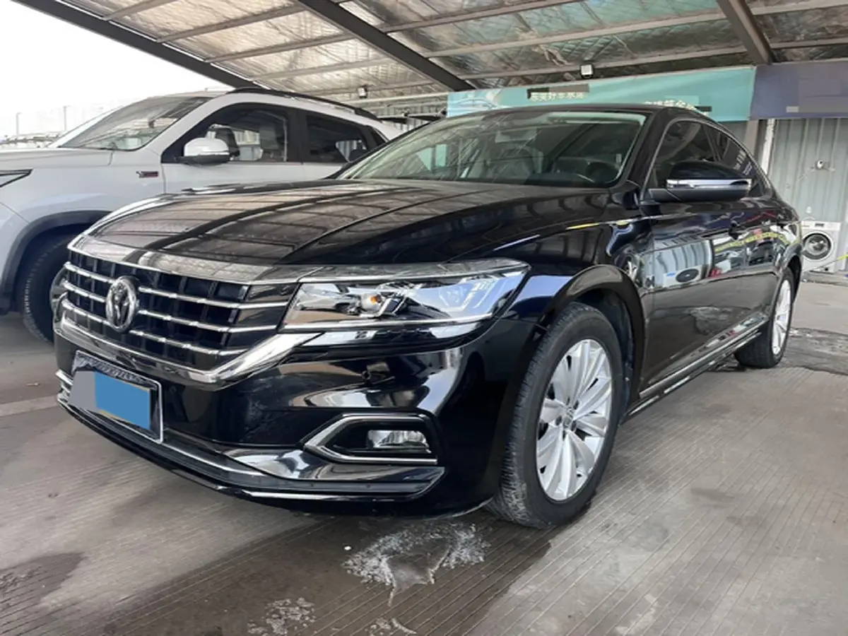 2020 Volkswagen Passat 2.0T 186HP L4 7DCT