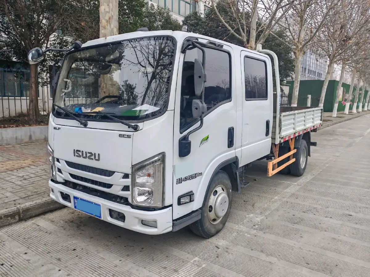 2023 Isuzu Jim 2.5T 143HP L4 6MT