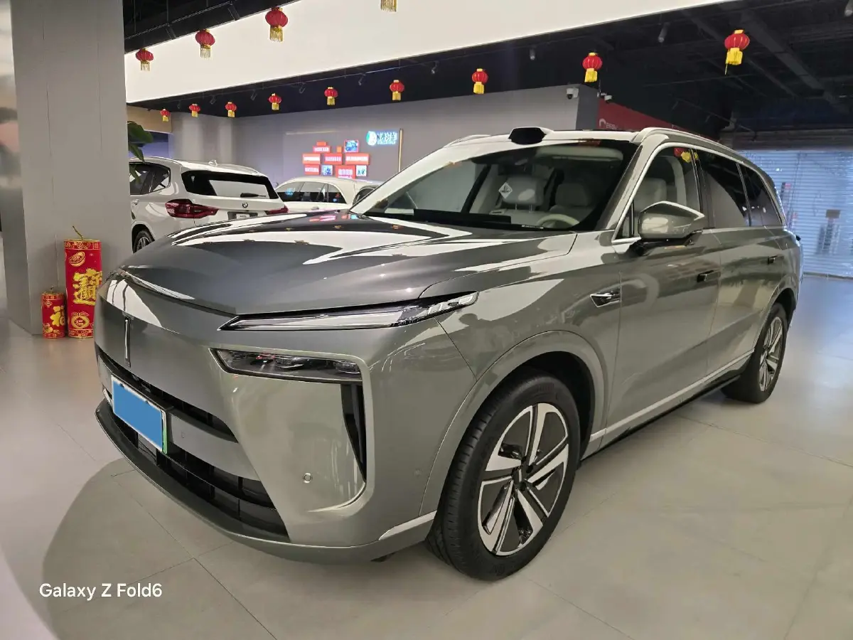 2025 WEY BlueMountain 1.5T 170HP L4 4DHT PHEV 44.5KWH