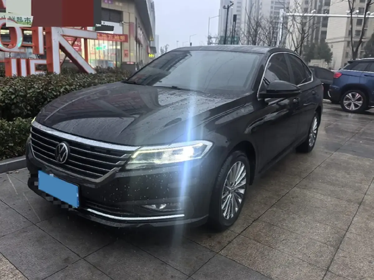 2021 Volkswagen Lavida 1.5L 113HP L4 6AT