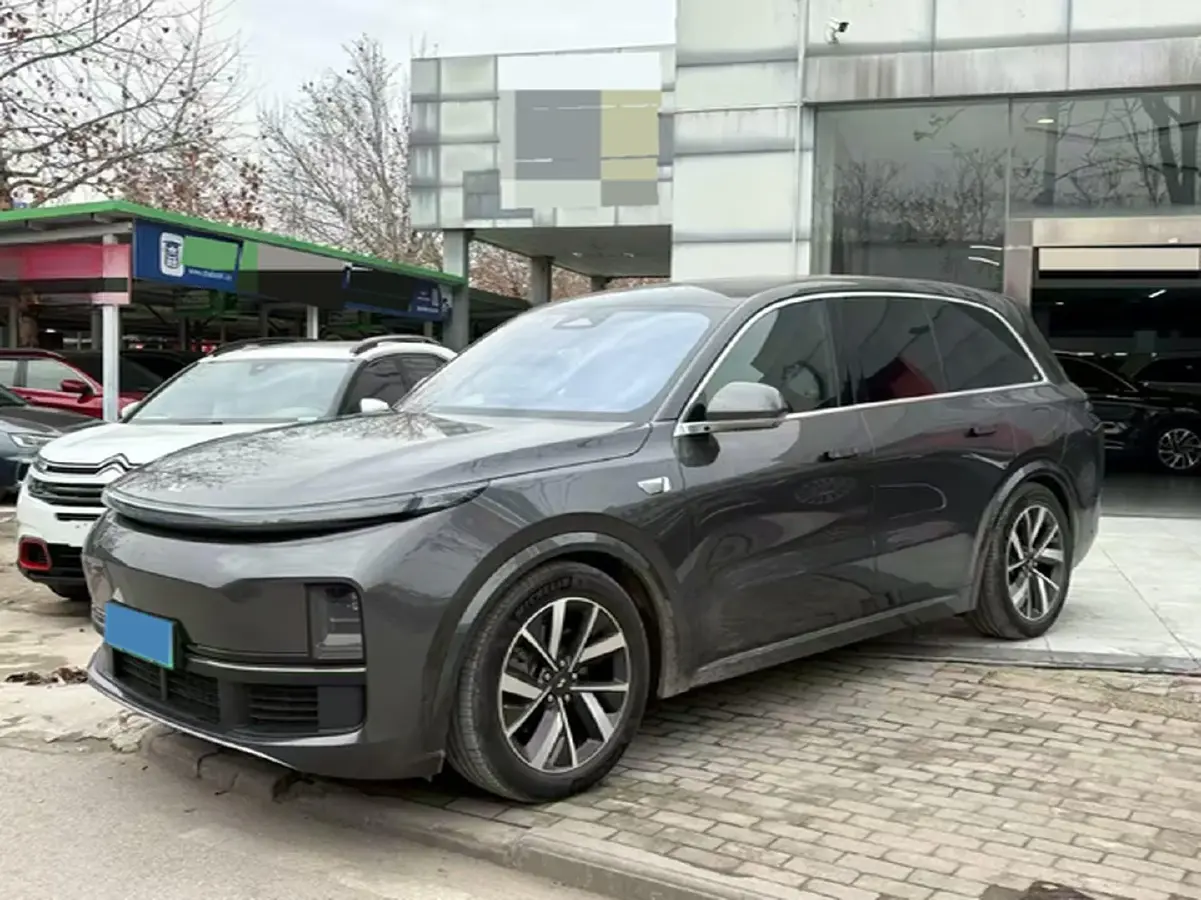 2023 Li L8 Range Extended 154HP REEV 40.9KWH